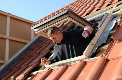 Pose de fenêtres de toit Velux à Bouzin
